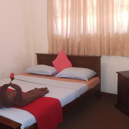 Three Seven Hotel *