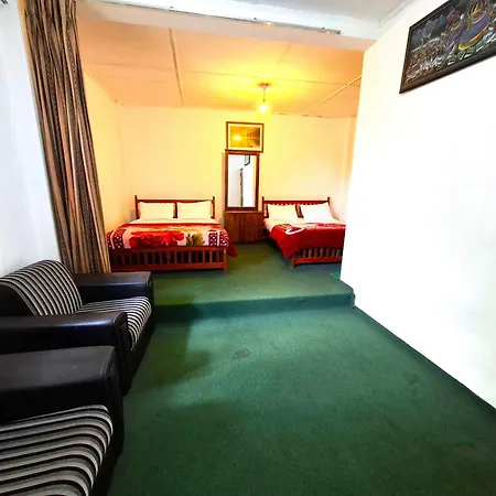 Panthera * Nuwara Eliya