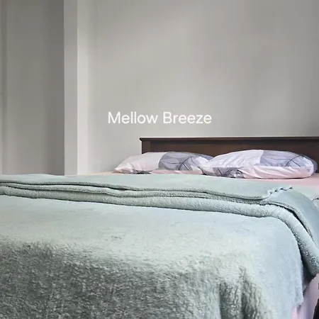 Mellow Breeze Guest house *