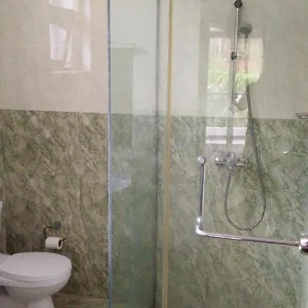 Ashley - Guest house