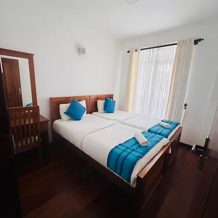 Apartment Hillview
