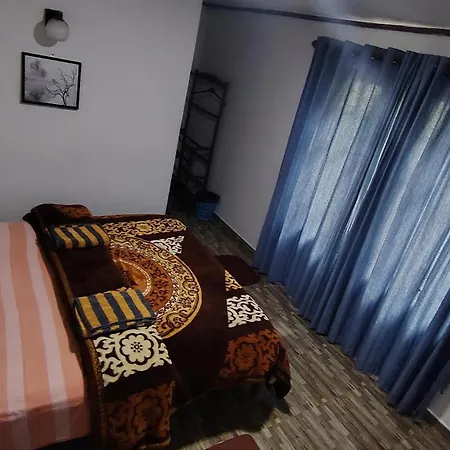 B&B Nuwara Eliya 3*