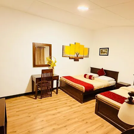 Little England Guest house 3*