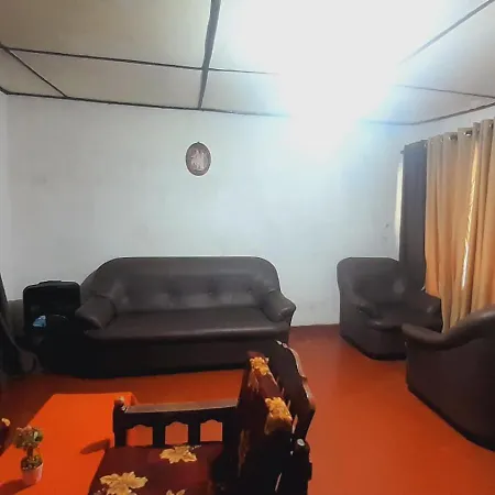 33,gemunupura,magastota Apartment *