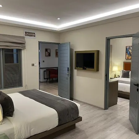 Hotel Yara