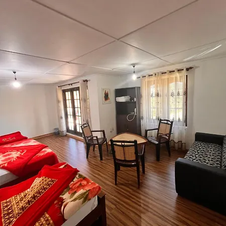 Selis Manor Homestay Nuwara Eliya