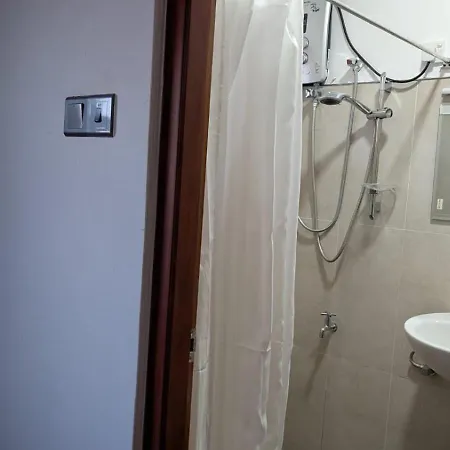 Cozy Guest house Nuwara Eliya