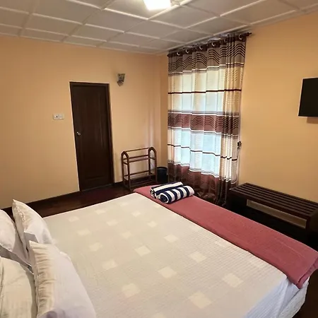 Altitude 1868 By Ij Guest house *