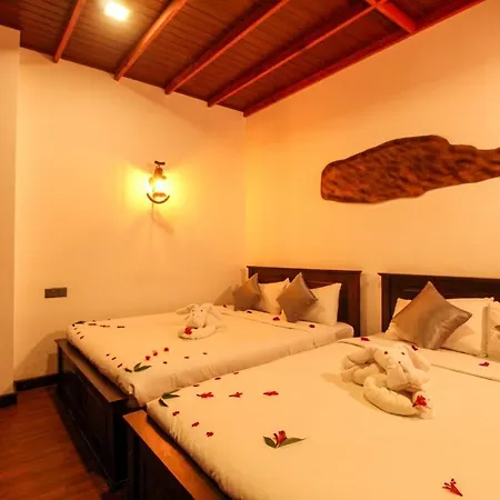 Hotel Friendly Hills