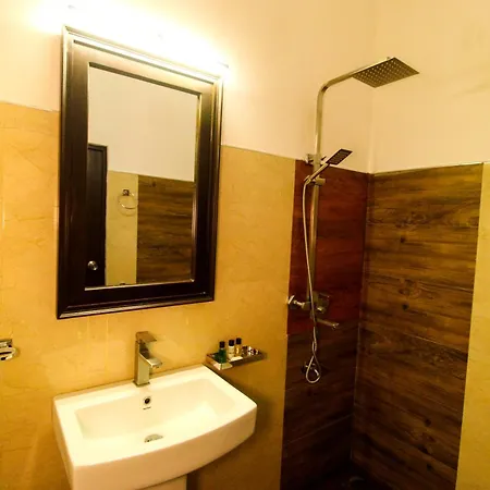 Hotel Friendly Hills Nuwara Eliya