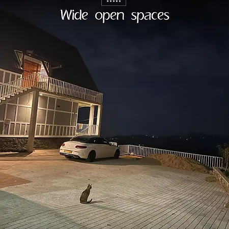 7000 Feet - A Cozy Mountain View Retreat In Nuwara Eliya