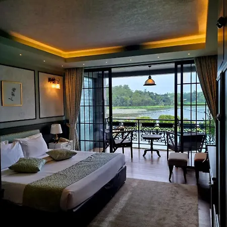 Hotel Royal 3*