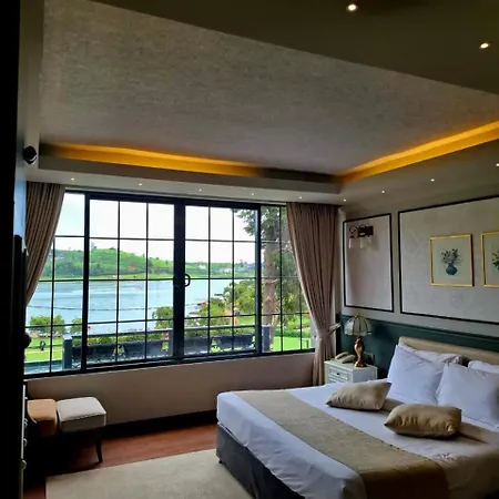 Royal Hotel Nuwara Eliya