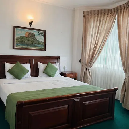 Hotel The Rock Nuwara Eliya