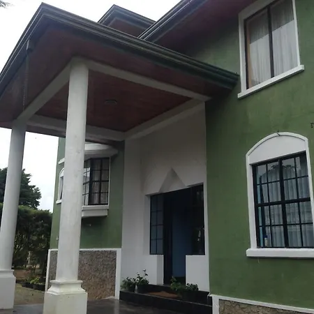 Winkfield Hostel *