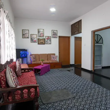 Guest house Kenton *