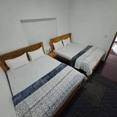 Kenton Guest house *