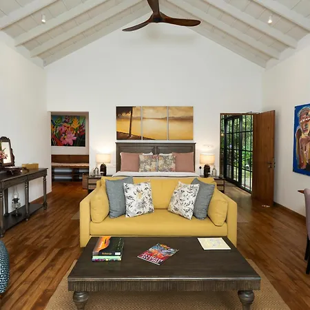 Stafford Bungalow - Exclusive Luxury Within A Private Tea Estate