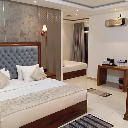 Twin Red - Luxury With Mountain View Hotel Nuwara Eliya