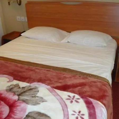 Stamford Star Hotel