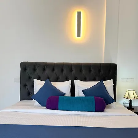 Winsanda Boutique Bungalow, With Heated Pool Hotel