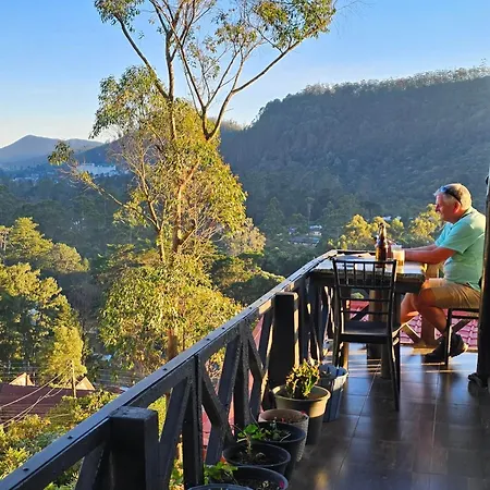Hostel Chez Rooftop Nuwara Eliya