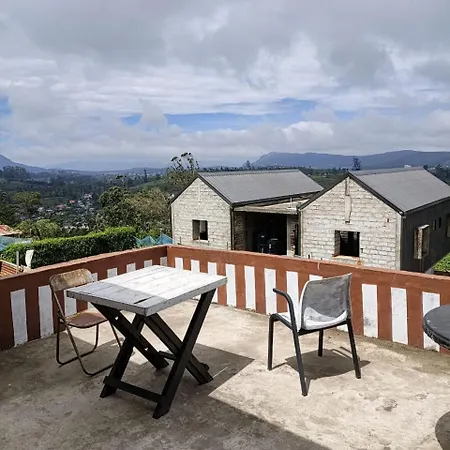 The Paulwood And Country house