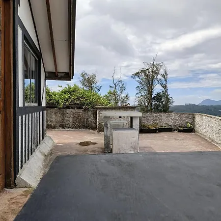 The Paulwood And Country house *