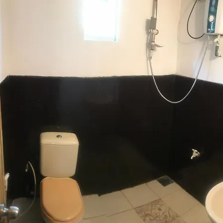 Gamage Guest