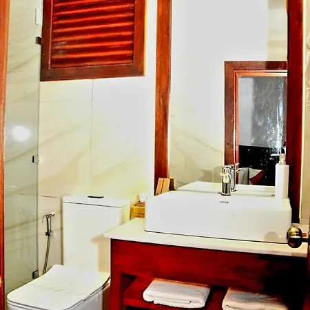 Resort The Rosedale Grand *