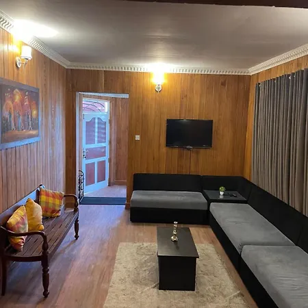 The Rosedale Grand * Nuwara Eliya