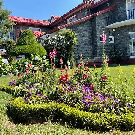 Resort The Rosedale Grand