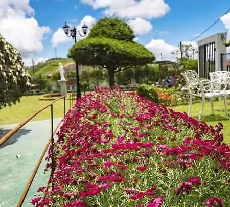 Resort The Rosedale Grand *
