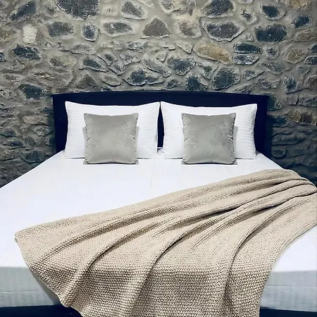 Viora Guest house 3*
