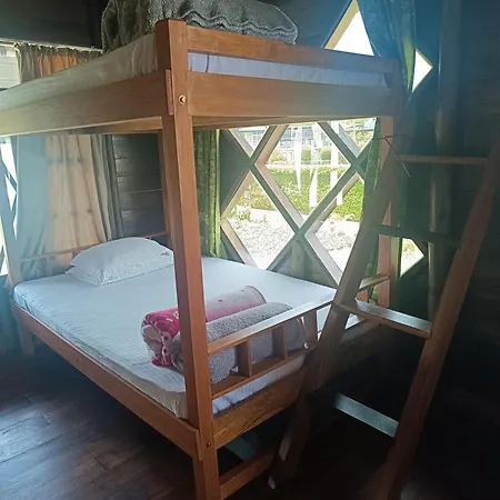 Rc Quirky Wood House Campsite