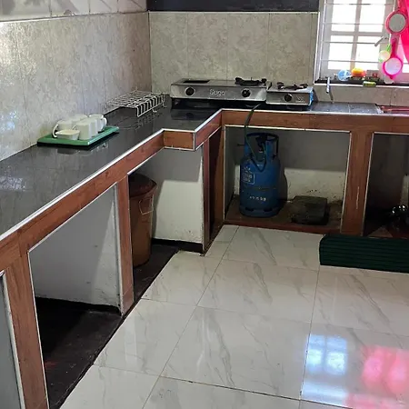Madu Guest Guest house