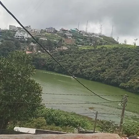 Gregory * Nuwara Eliya