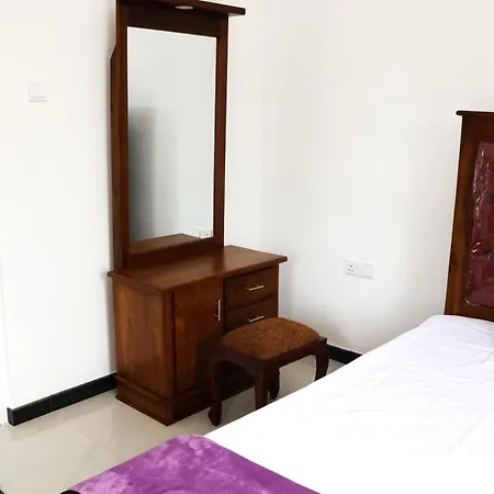 White Rose Villa, Guest house