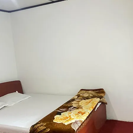 Madu Guest Guest house