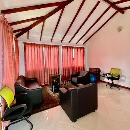 Elegant Mist Villa Nuwara Eliya