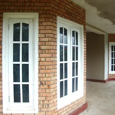 Guest house Isuru Garden Rest *