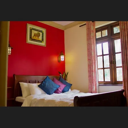 Royal Wattles Boutique Homestay *