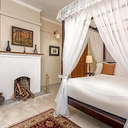 Jetwing Warwick Gardens, A Luxury Reserve Hotel