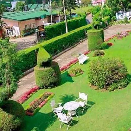 Glendower Hotel 4*