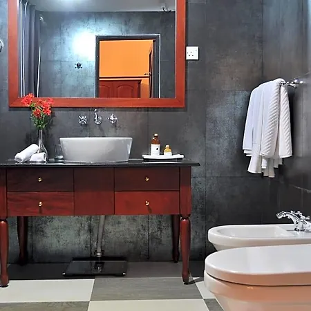 Royal Cocoon - Hotel 5*