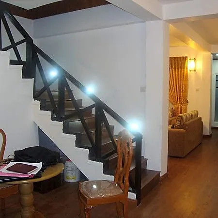 Jojos 4* Nuwara Eliya