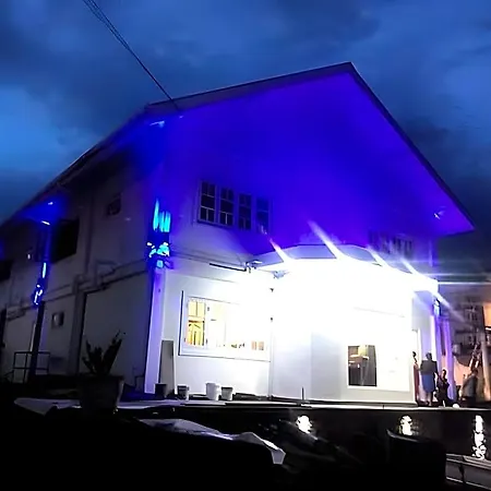 Hotel Jojos 4*