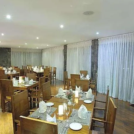 Serenus Boutique Villa *