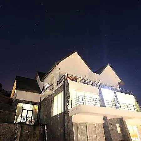 Villa Serenus Boutique Nuwara Eliya