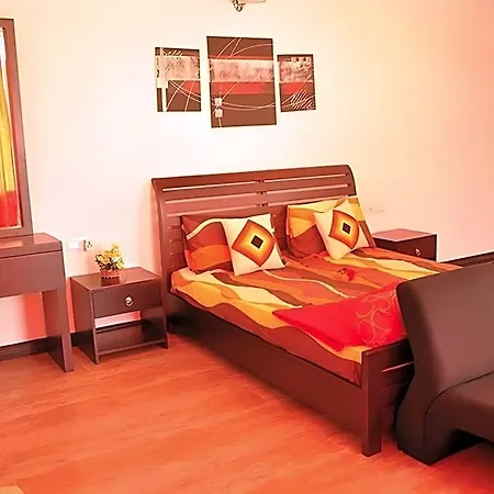 Hotel Hatton Summer House 4*